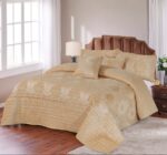 5 Piece Quilted Bed Set light gold maple style
