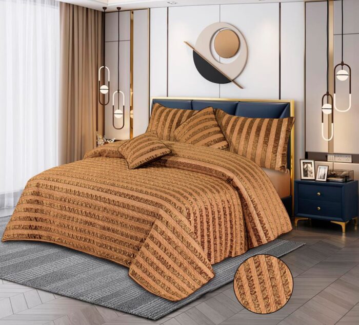 5 Piece Quilted Bed Set dark gold lines